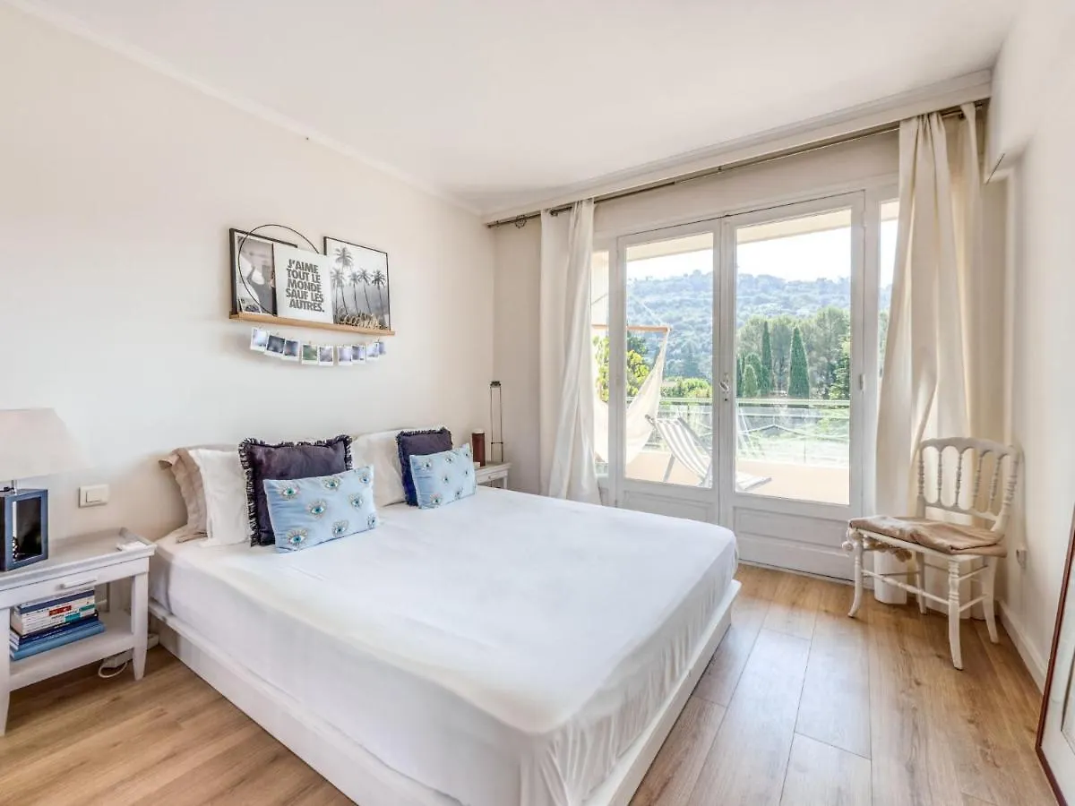 Apartment Le Val Riant By Interhome Cannes