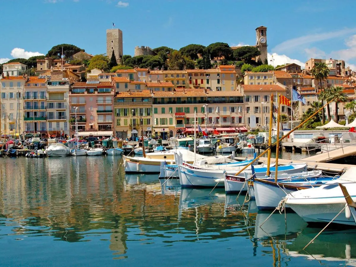 Apartment Le Val Riant By Interhome Cannes